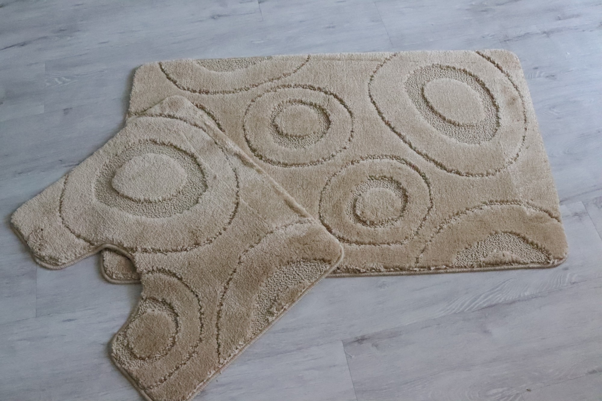 

Коврики в ванную и туалет Vonaldi Quadrat набор 100*60 см и 50*60 см бежевый