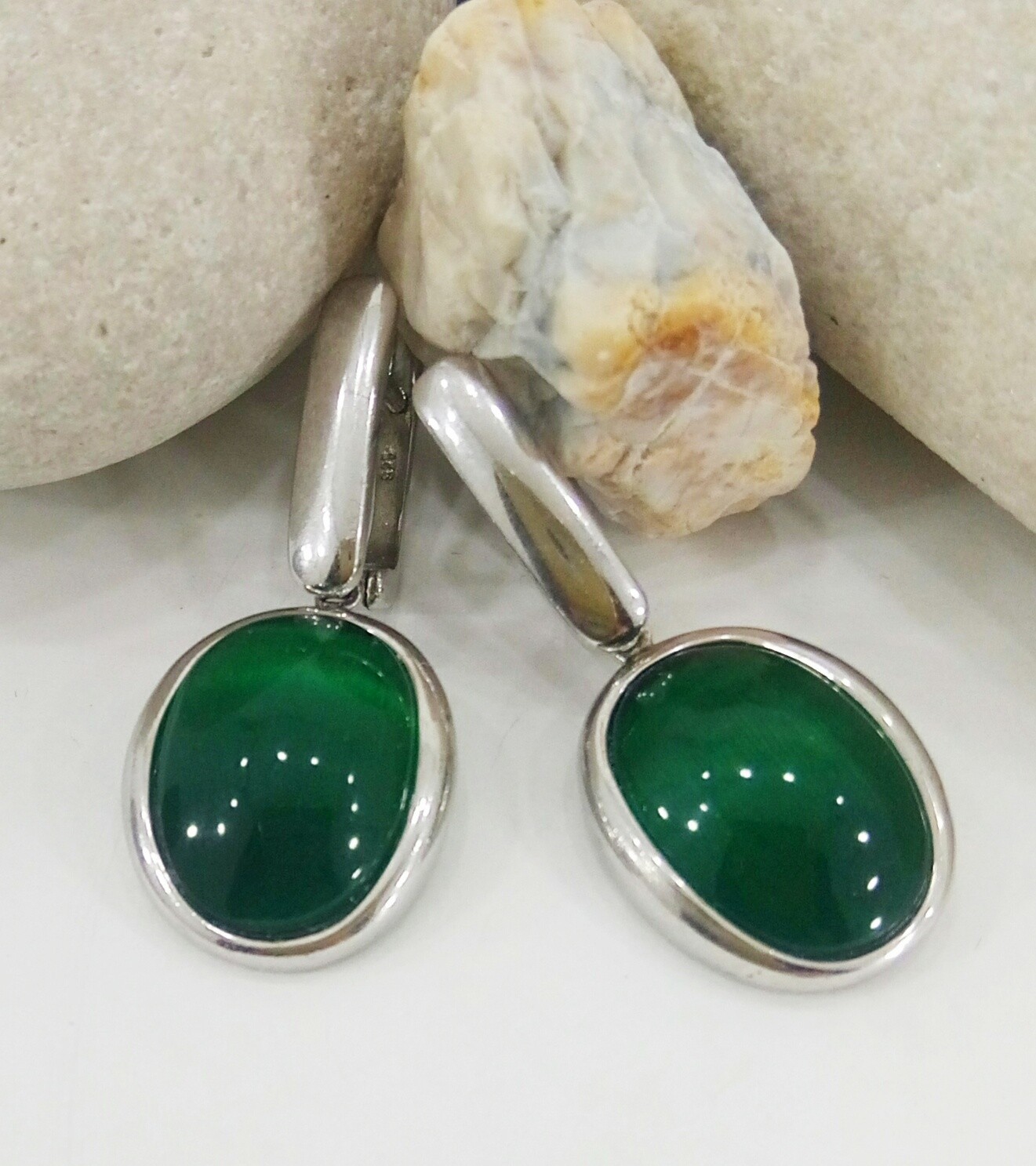 

Серьги из серебра с кошачьим глазом (в футляре) (053530/60 м)