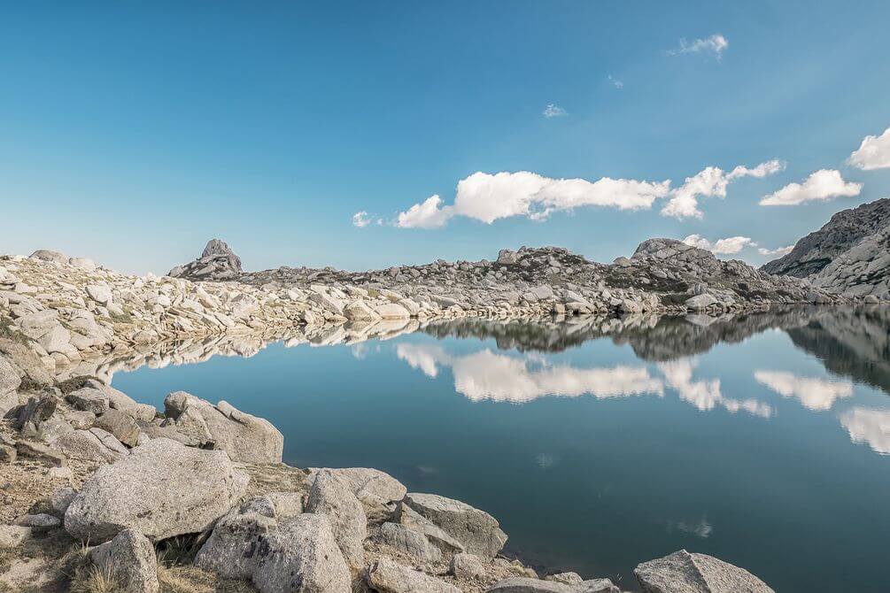 

Фотообои Арт-Обои Облака в воде №nus_10544 Нить