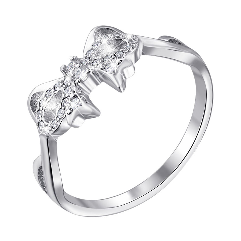 

Серебряное кольцо с фианитами 000129404 16.5 размера
