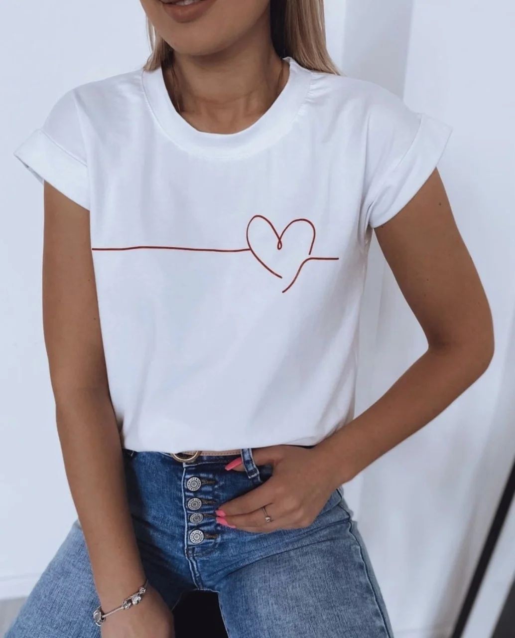 

Футболка Pulse love onesize - универсал Белая, Футболка Pulse love onesize 42-46 универсал Белая