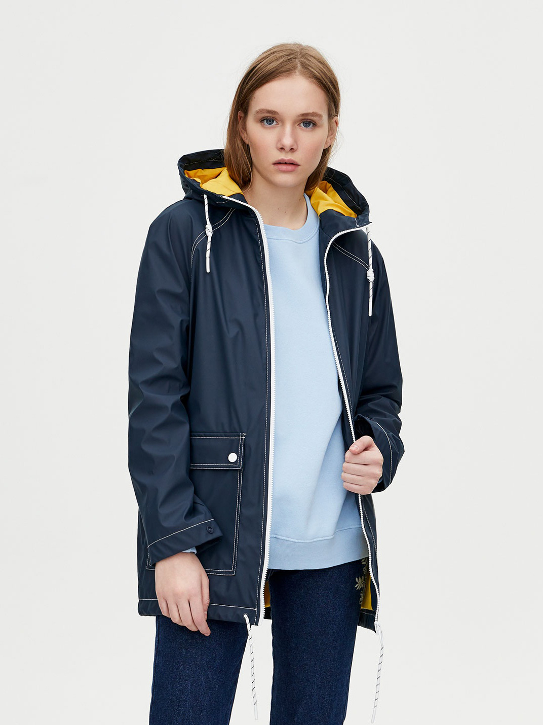 

Дождевик Pull & Bear 5710/305/401  Синий, Дождевик Pull & Bear 5710/305/401 M Синий