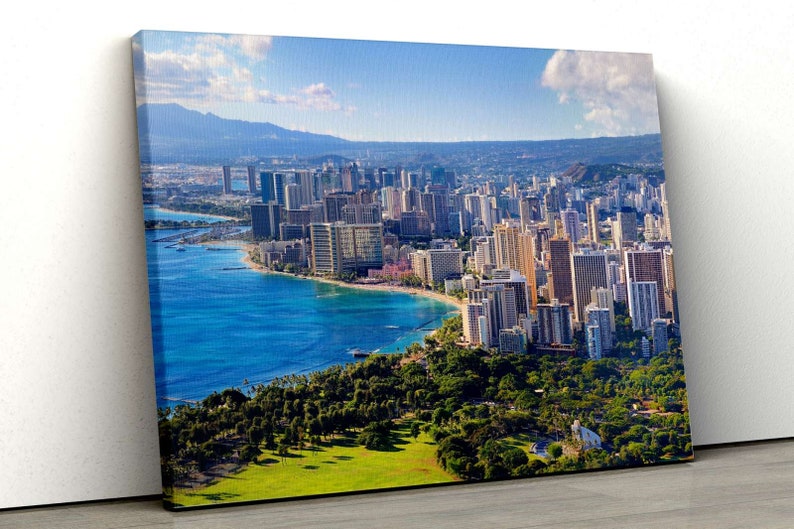 

Картина на холсте Берег Майами 122x81 см (275)