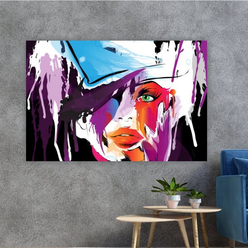 

Картина на холсте Модная девушка абстракция51x34 см (117)