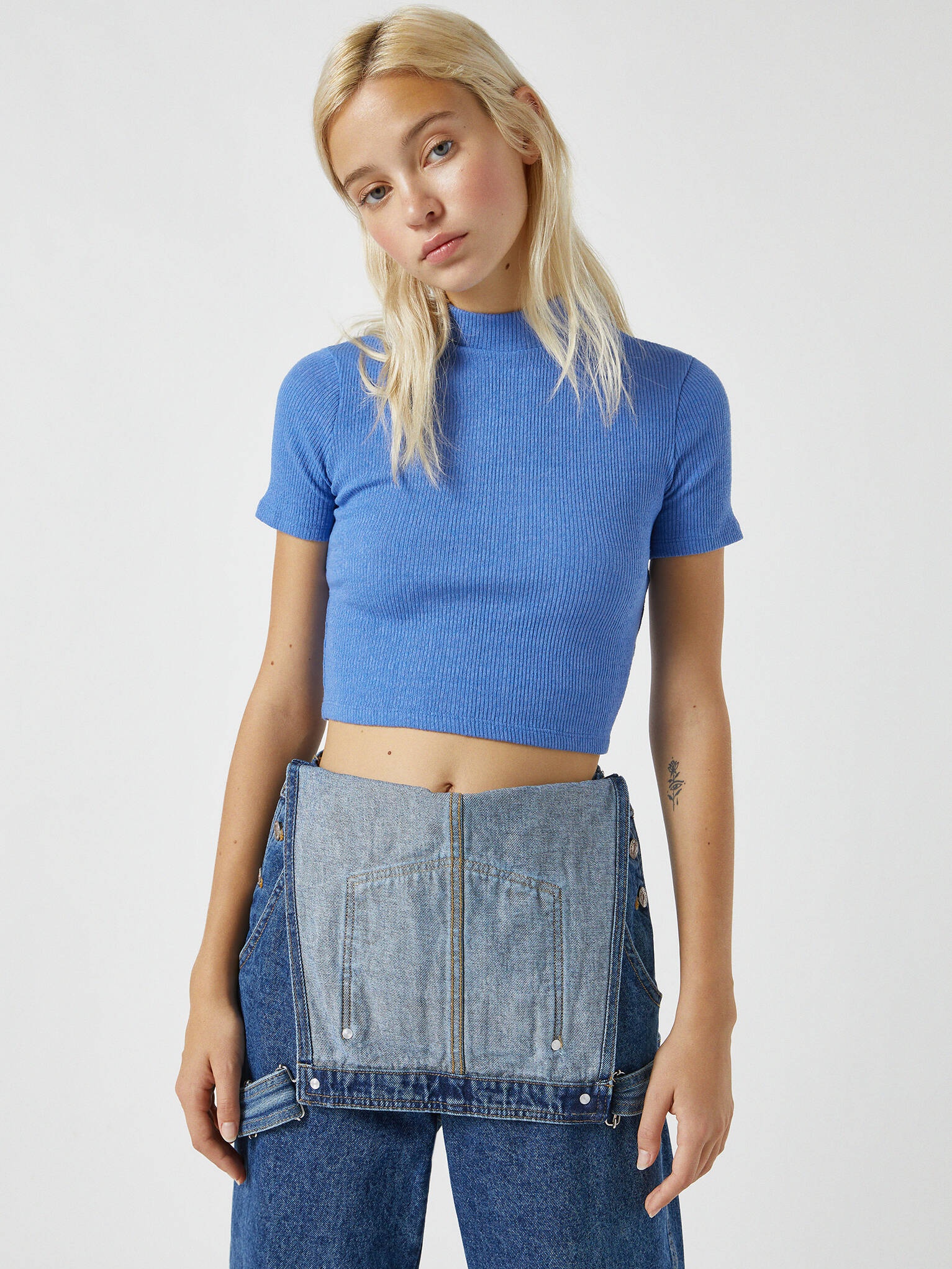 

Топ Pull & Bear 9247/391/404  Голубой, Топ Pull & Bear 9247/391/404 M Голубой