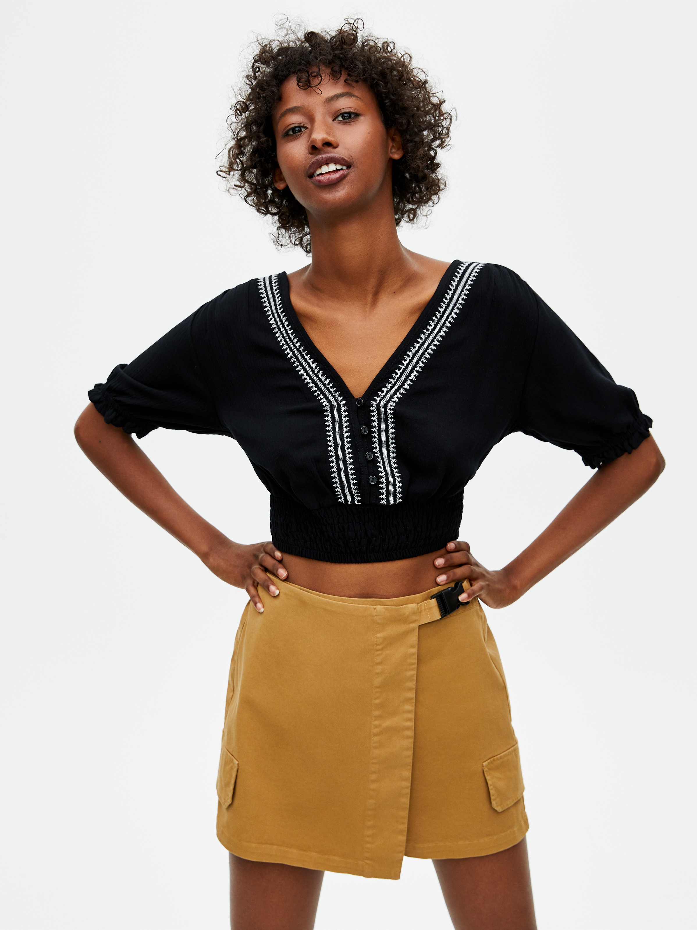 

Топ Pull & Bear 9474/344/800  Черный, Топ Pull & Bear 9474/344/800 S Черный