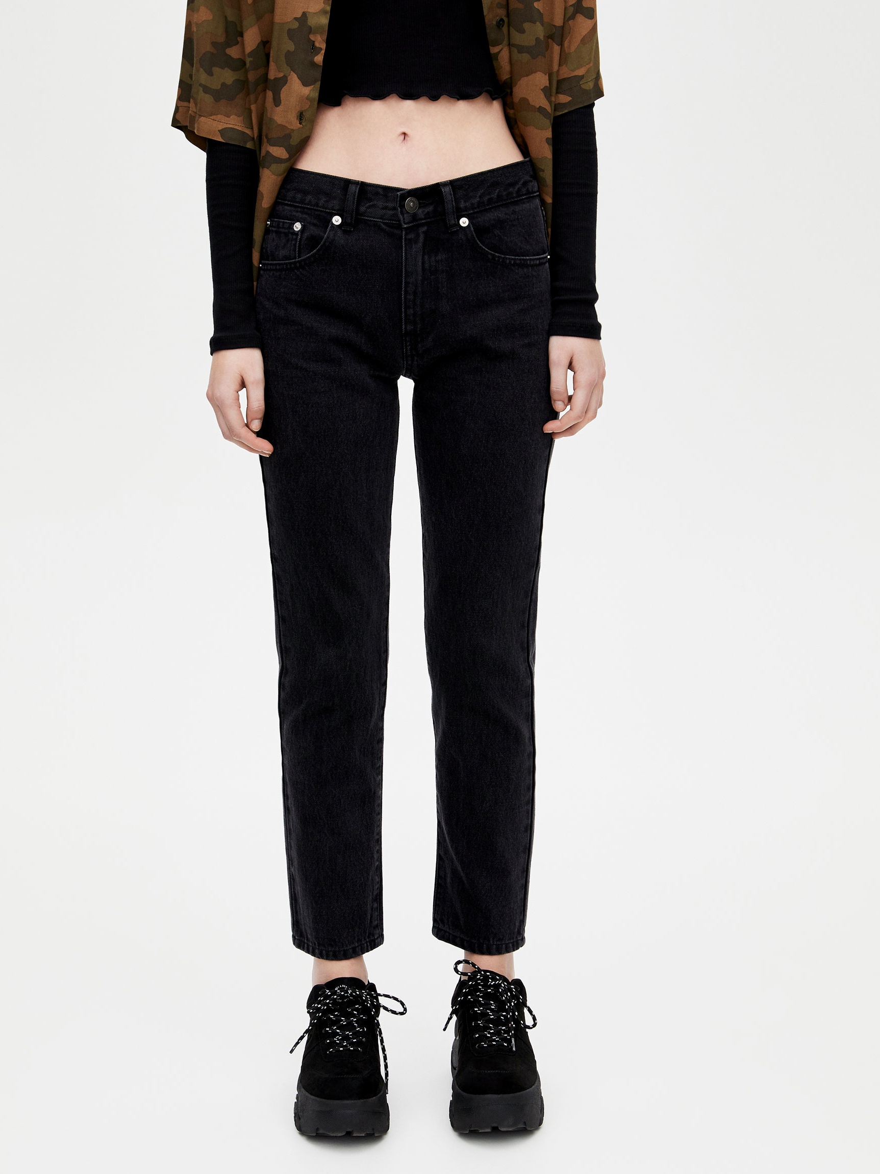 

Джинсы Pull & Bear 9687/334/800 34 Черные джинс