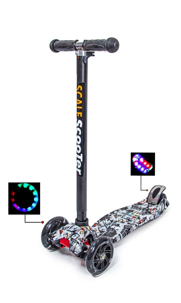 

Трёхколесный детский самокат Scale Scooter MAXI Lips Святящиеся колеса