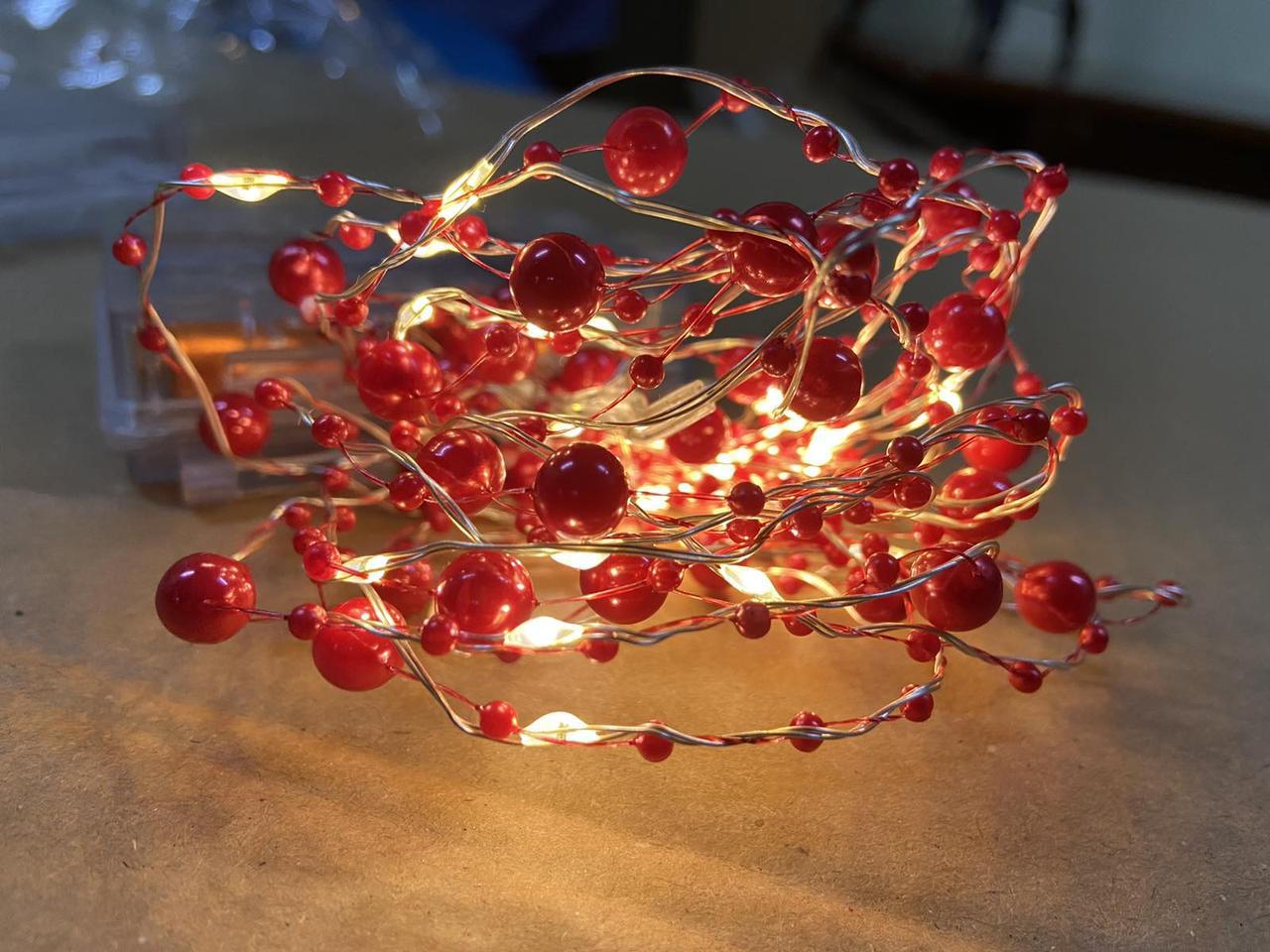 

Гірлянда декоративна крапля Перлина red 20led з пультом (787878)