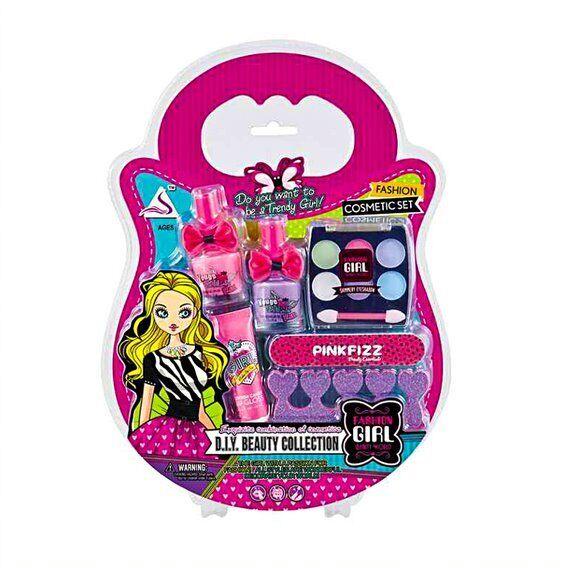 

Набор детской косметики Beauty Collection тени, лак, блеск Fashion Girl J-205