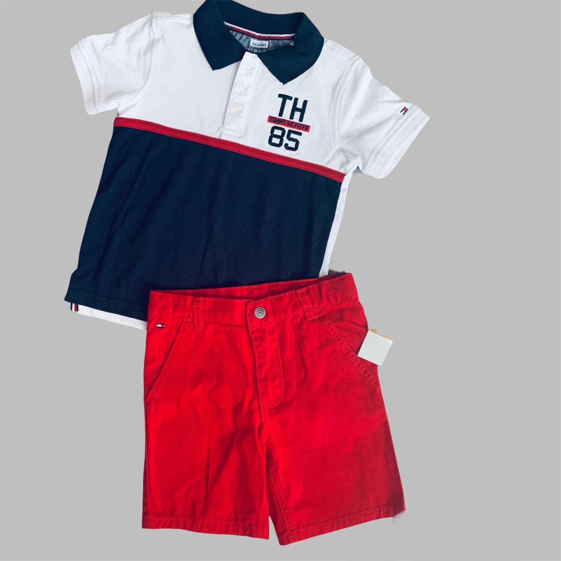 

Комплект (поло + шорты) Tommy Hilfiger 98 см Красный/белый