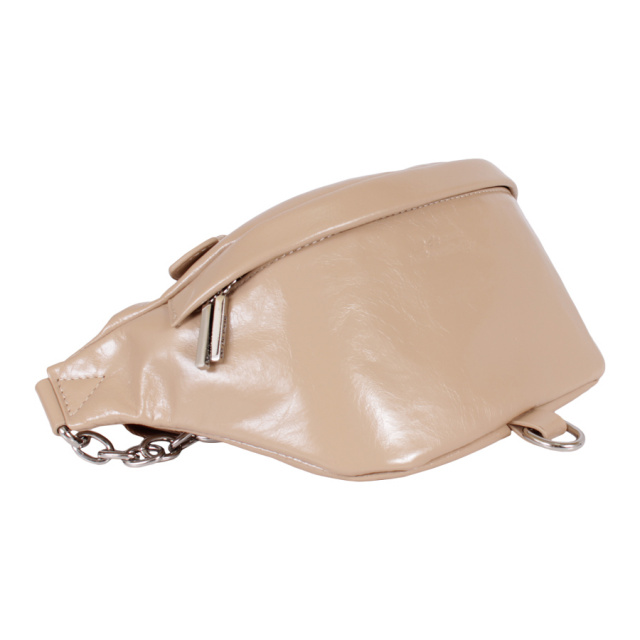 

Удобная нагрудная сумочка из "масляной" натуральной кожи Luxury Leather Accessories ,86963.14