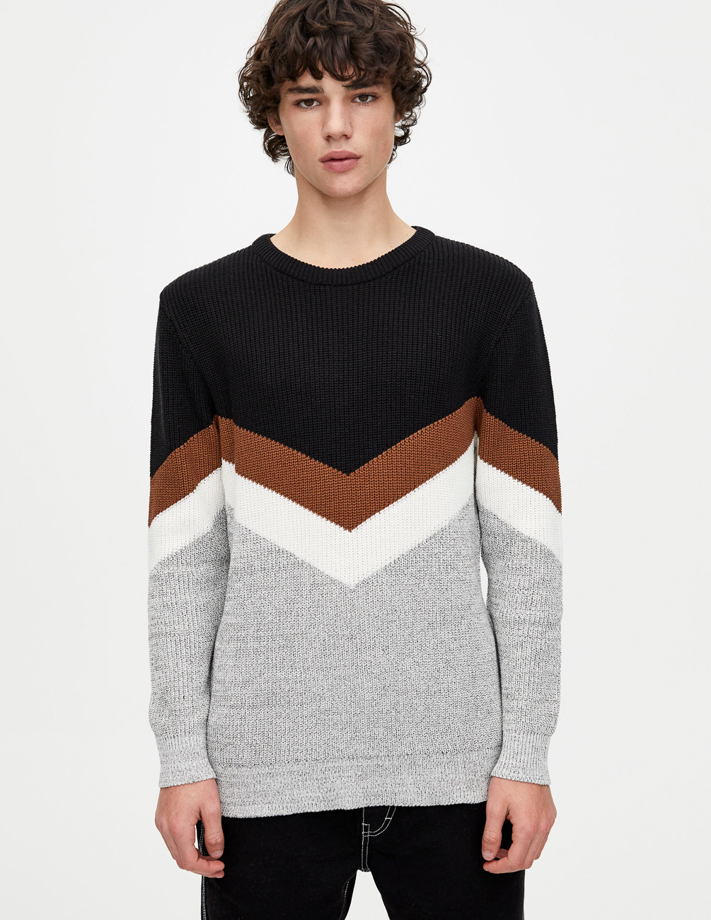 

Свитер PULL & BEAR М0116066 (5558/702/700) цвет черный-серый, Свитер PULL & BEAR М0116066 (5558/702/700) цвет черный-серый S