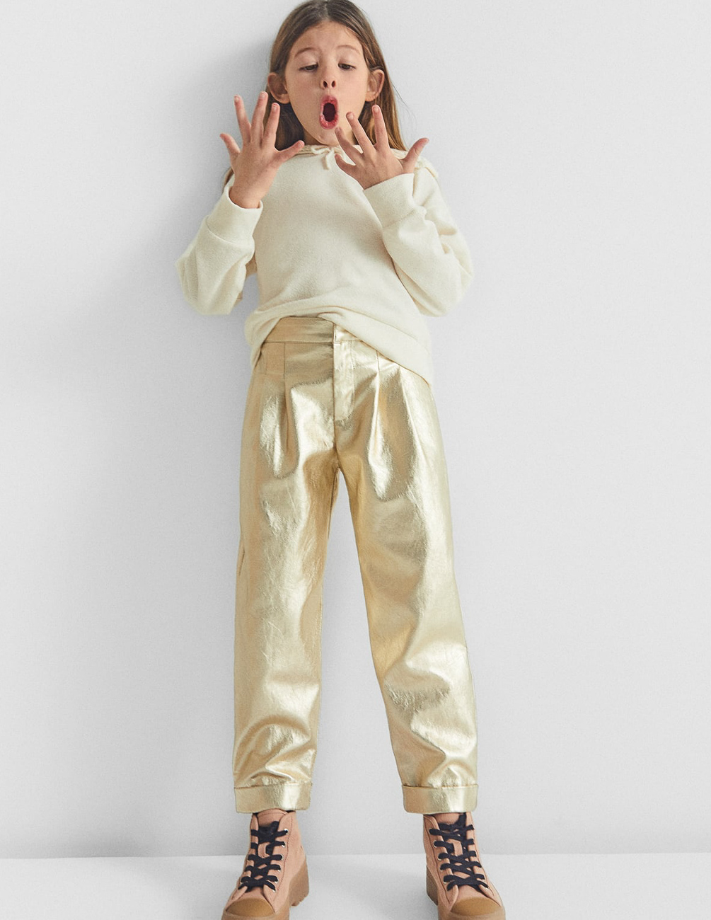 

Брюки Zara ДД007347 (1165/388/303) цвет золотой 128