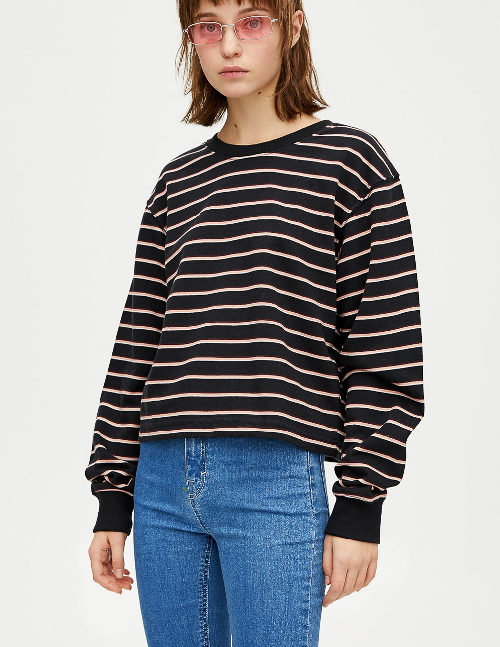 

Свитшот PULL & BEAR Ж1077809 (5590/383/800) цвет черный, Свитшот PULL & BEAR Ж1077809 (5590/383/800) цвет черный M