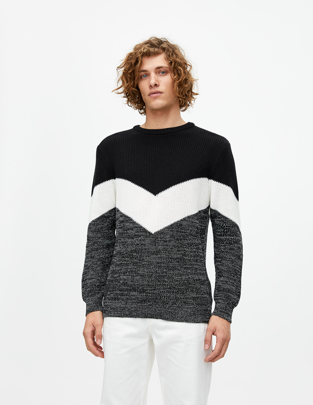 

Свитер PULL & BEAR М0116079 (5558/706/824) цвет черный-серый, Свитер PULL & BEAR М0116079 (5558/706/824) цвет черный-серый L