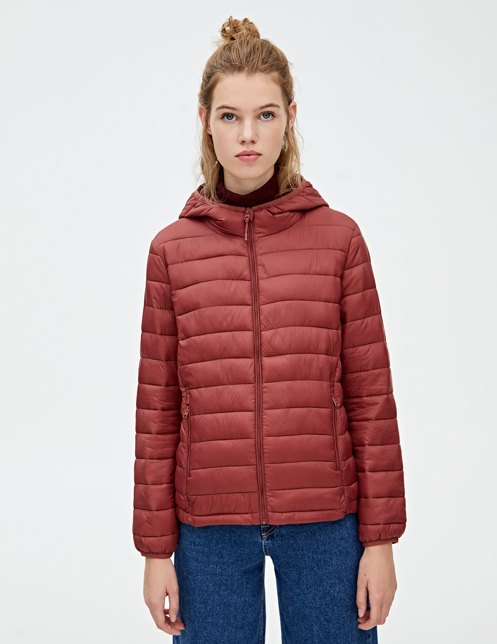 

Куртка PULL & BEAR Ж1078012 (9714/333/681) цвет бордовый, Куртка PULL & BEAR Ж1078012 (9714/333/681) цвет бордовый S