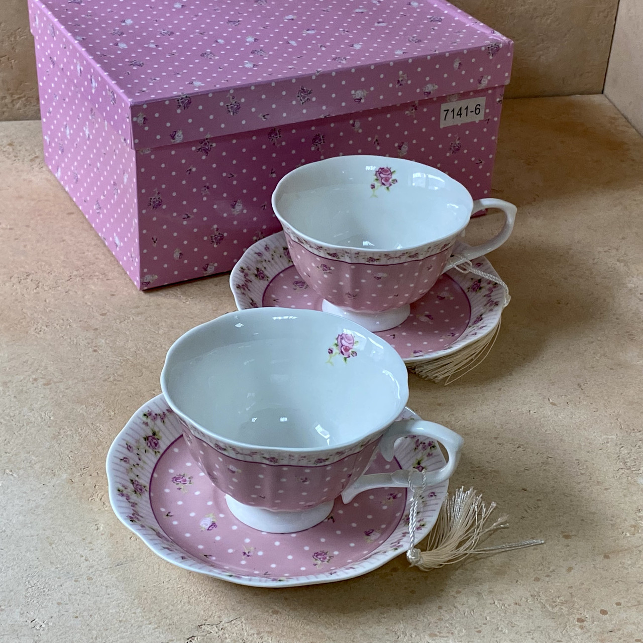 

Чайный набор 2 чашки и блюдца 200 мл в подарочной упаковке Olens "Голландия"