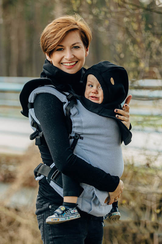 

Слингоманишка трикотажная утеплённая LENNYLAMB Turtleneck Black