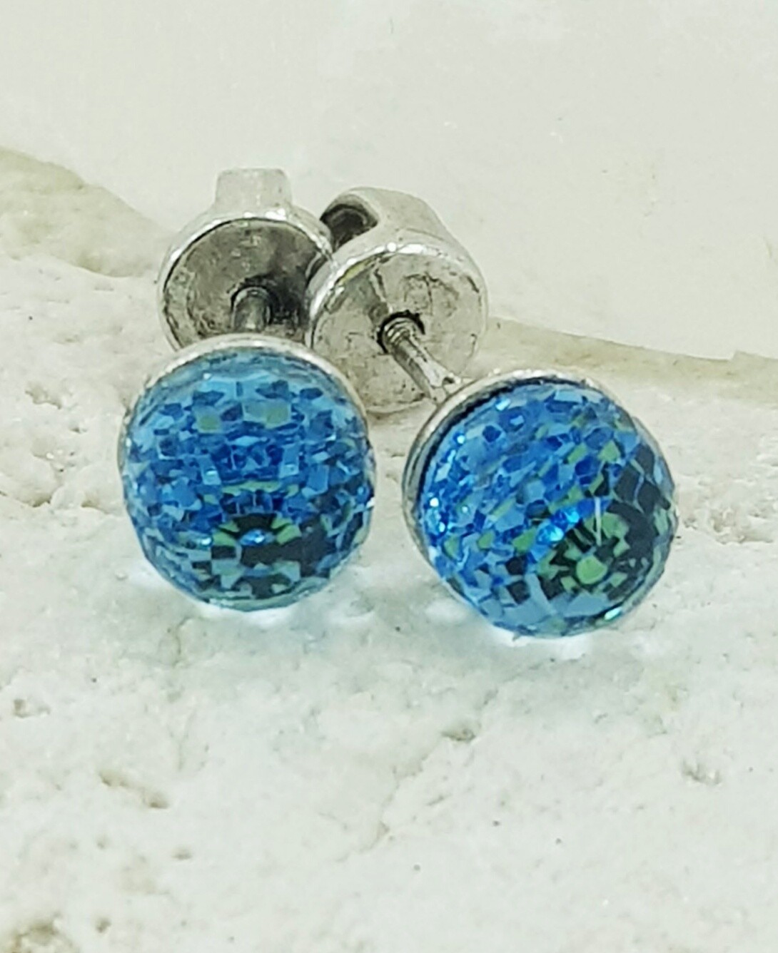 

Серьги гвоздики из серебра с кристаллами Swarovski "Шарики"