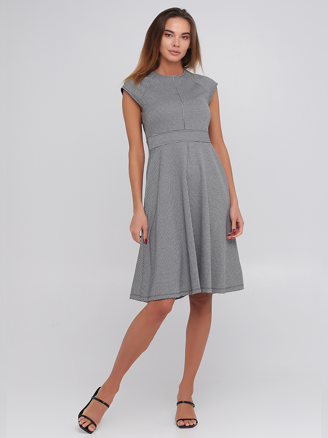 

Платье H&M 0818190_бело.черн  Белое, Платье H&M 0818190_бело.черн S Белое