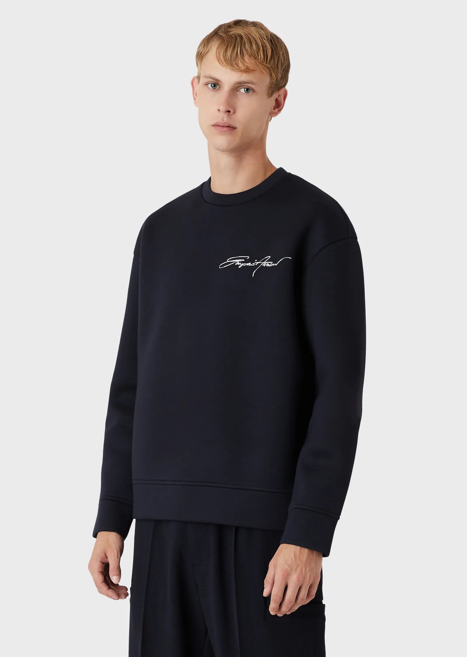 

Свитшот Emporio Armani  Темно-синий 6K1M71.1JUWZ, Свитшот Emporio Armani L Темно-синий 6K1M71.1JUWZ