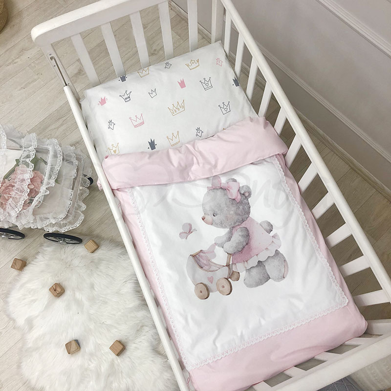 

Комплект сменного белья в кроватку (3 предмета) Kids Toys Мишка розовый