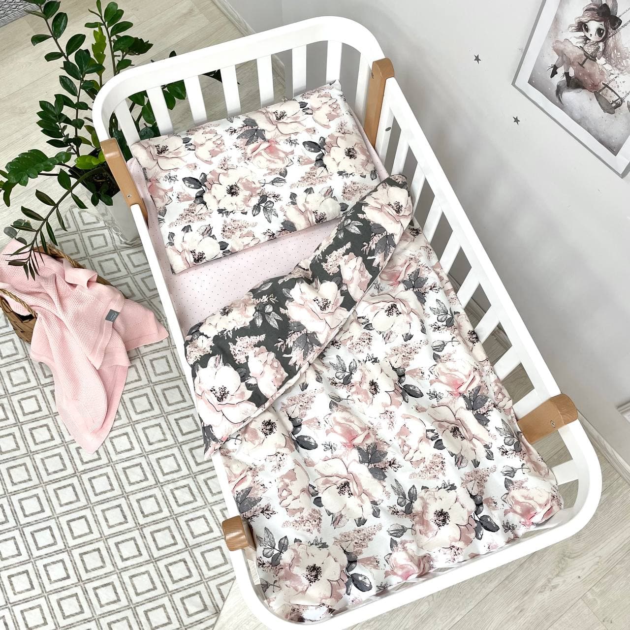

Комплект сменного белья в кроватку (3 предмета) Baby Mix Акварельные цветы