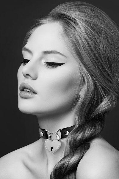 

Чокер Bijoux Pour Toi HEART LOCK, черный