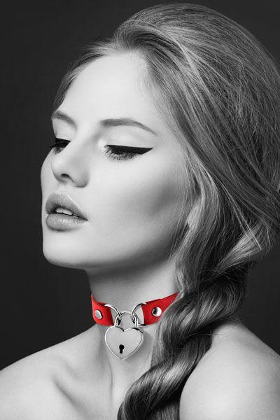 

Чокер Bijoux Pour Toi HEART LOCK, красный
