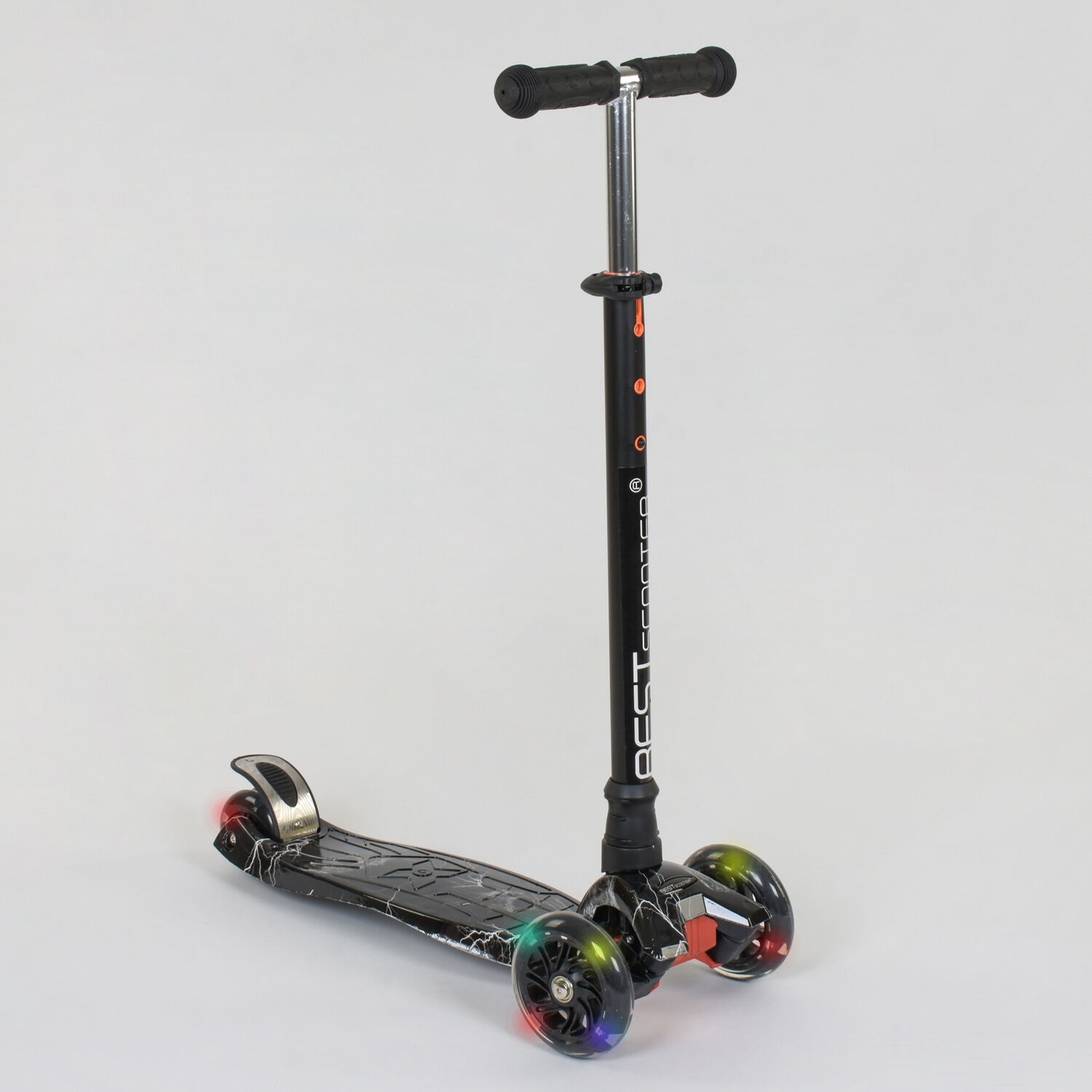 

Самокат Best Scooter А 25463 /779-1318 MAXI, 4 колеса PU, свет, трубка руля алюминиевая, d=12 см