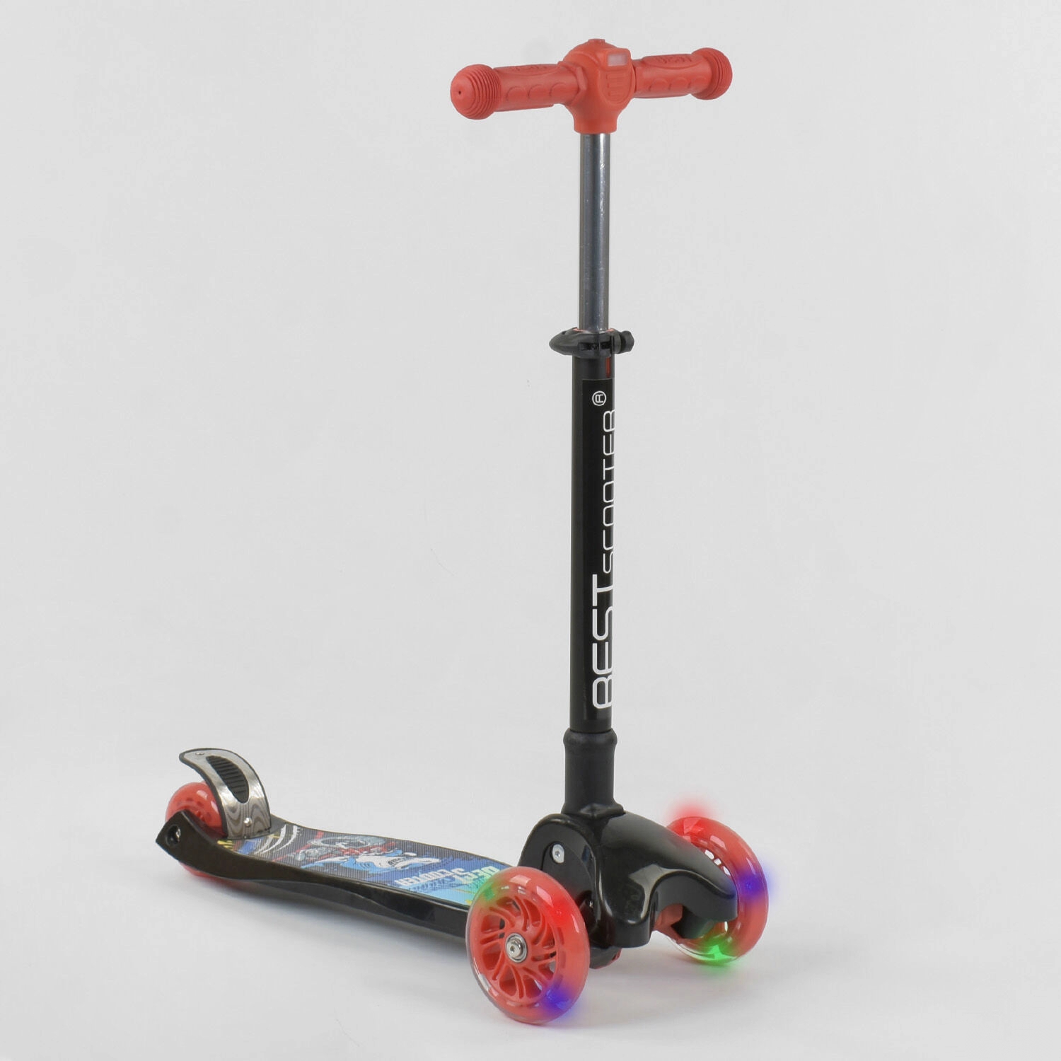 

Самокат Best Scooter 67261 трехколесный с фонариком, Черный с красным