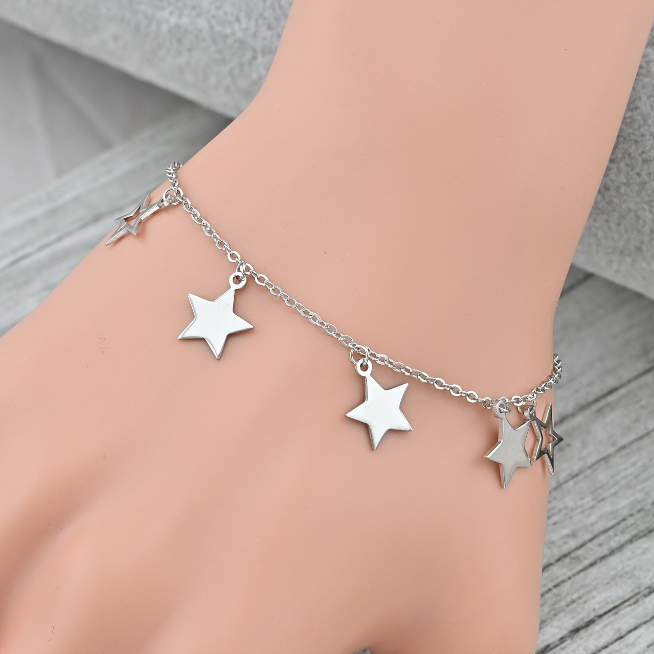 

Серебряный браслет ширина 1.5 мм 16+5