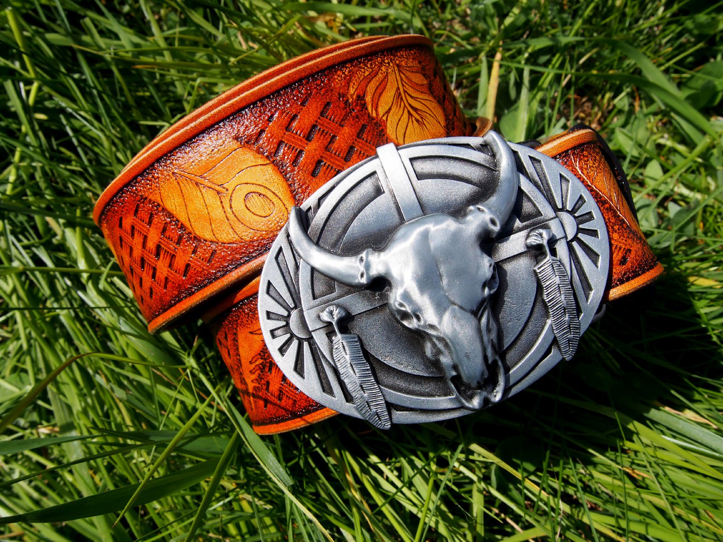 

Кожаный ремень Smyrnov Leather перья 120 см Рыжий (R41)
