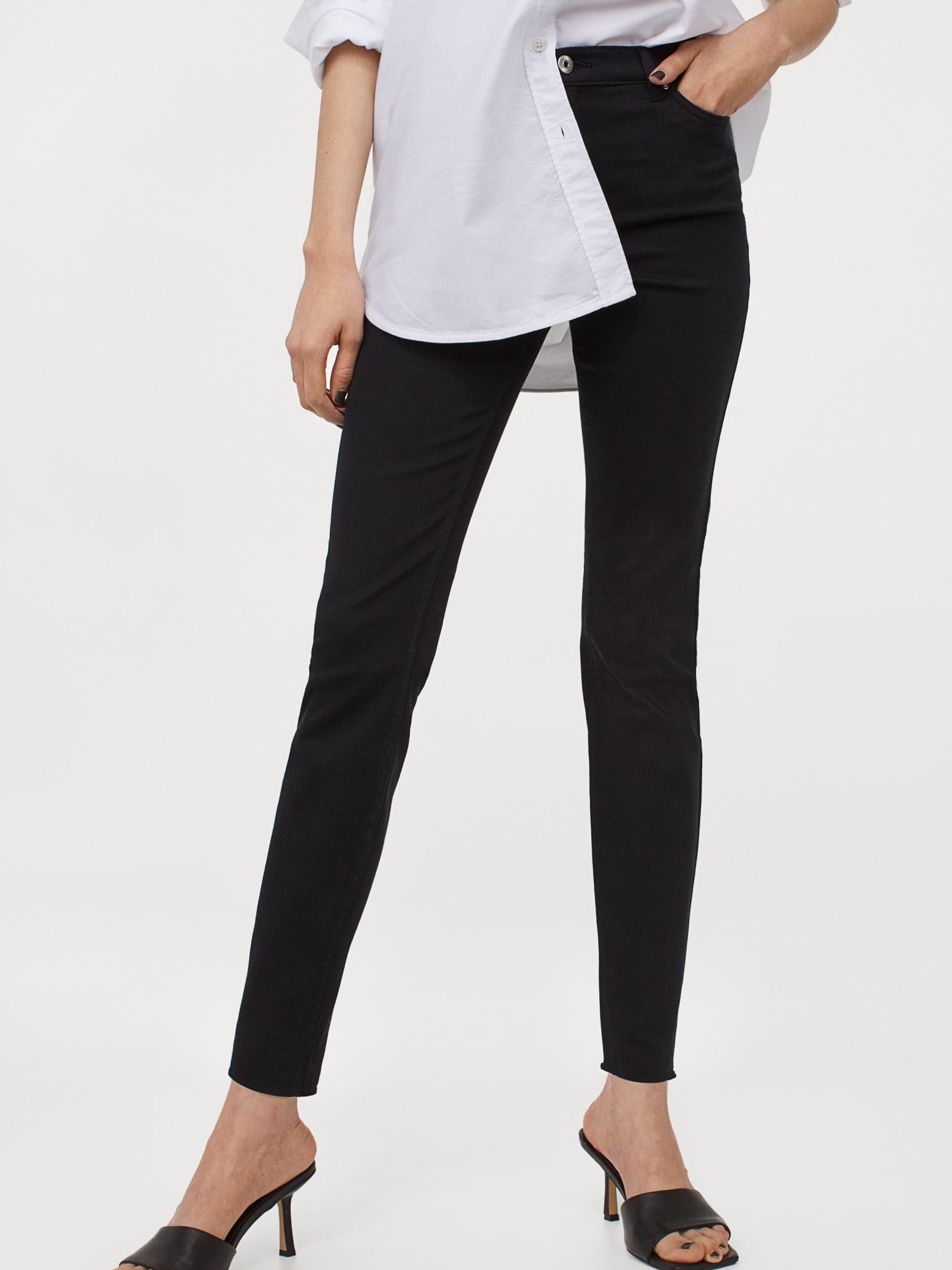 

Джинсы H&M 3103-7504222  Черные, Джинсы H&M 3103-7504222 40 Черные
