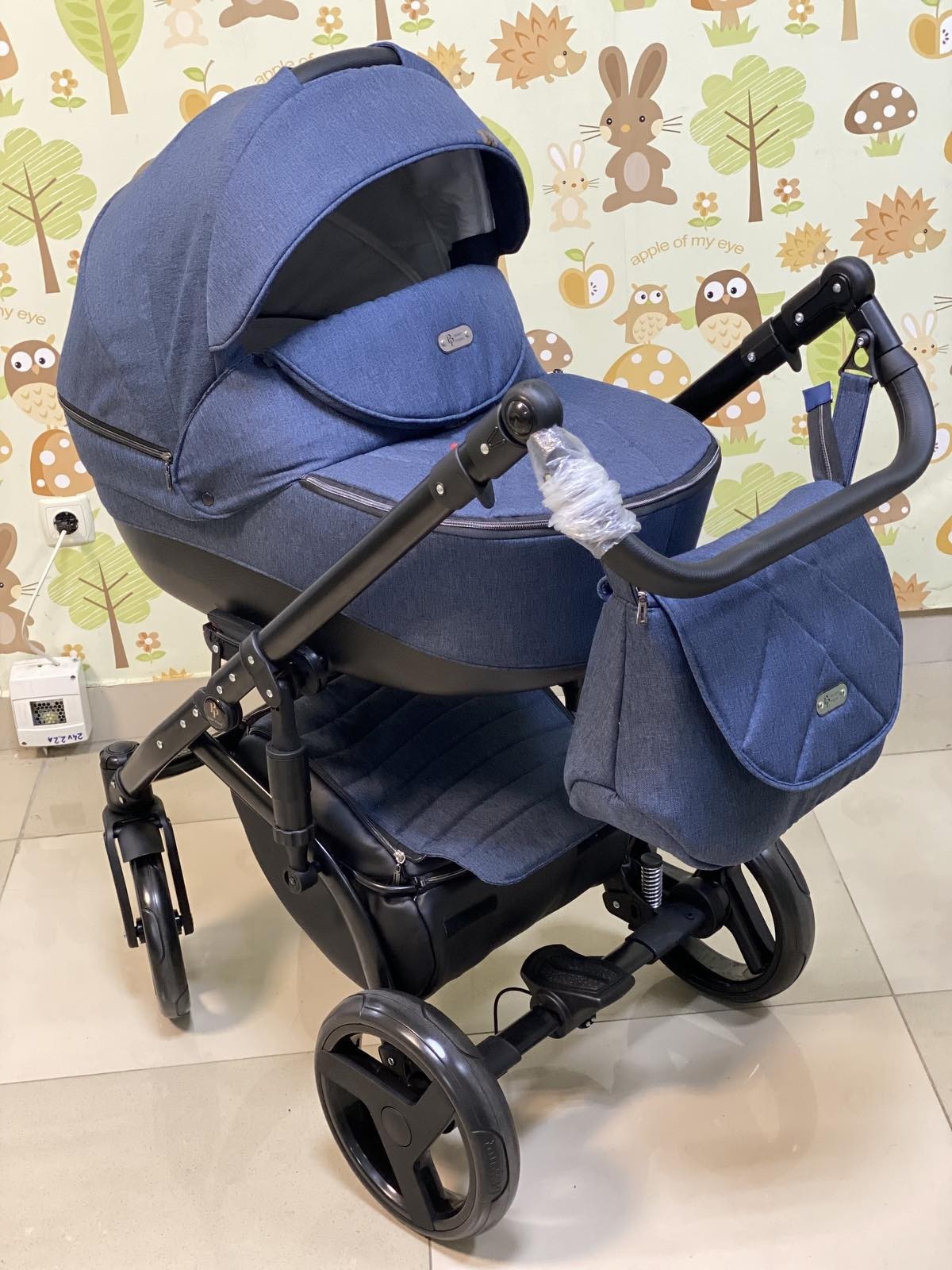 

Універсальна коляска 2 в 1 BabyPram Bellini jeans New