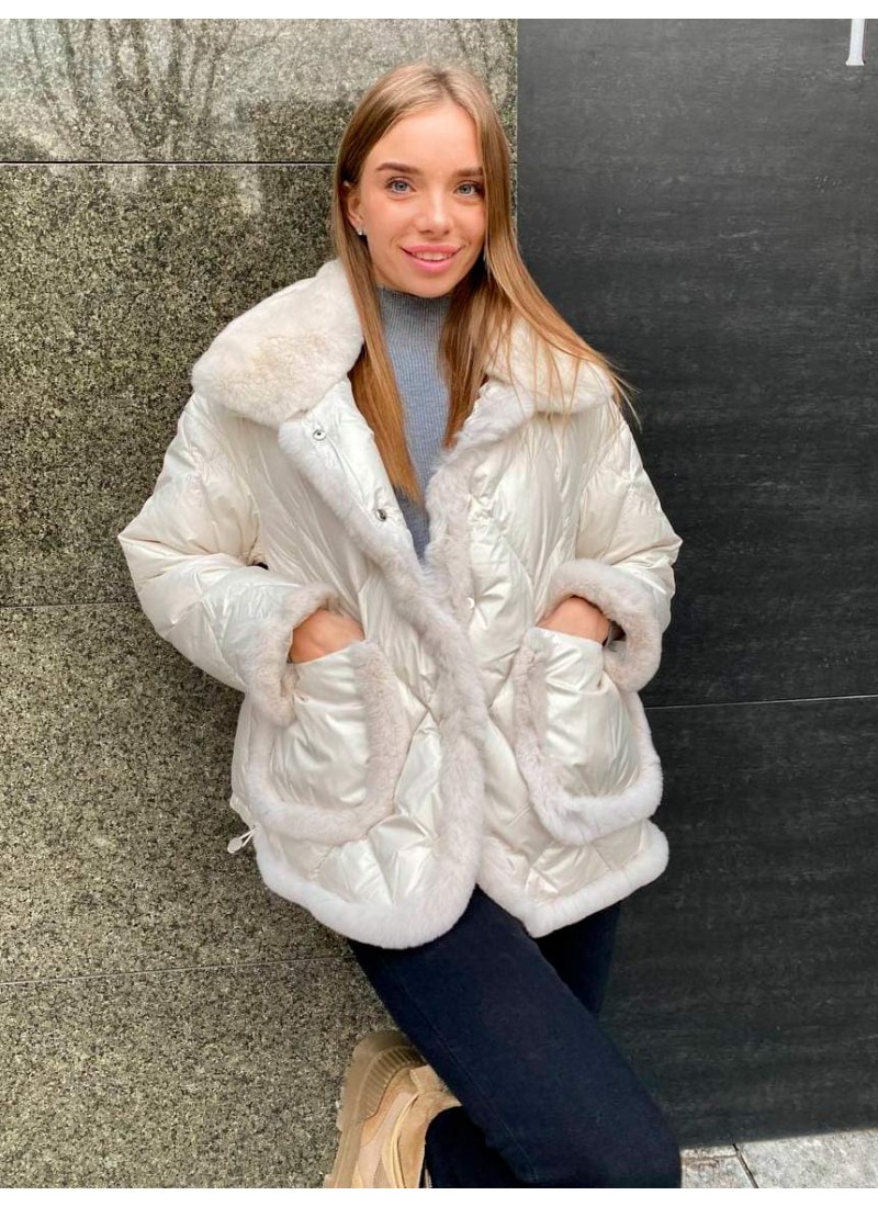 

Пуховик женский зимний с натуральным мехом кролик-рекс Modern Boutique молочный, M ПУХ094