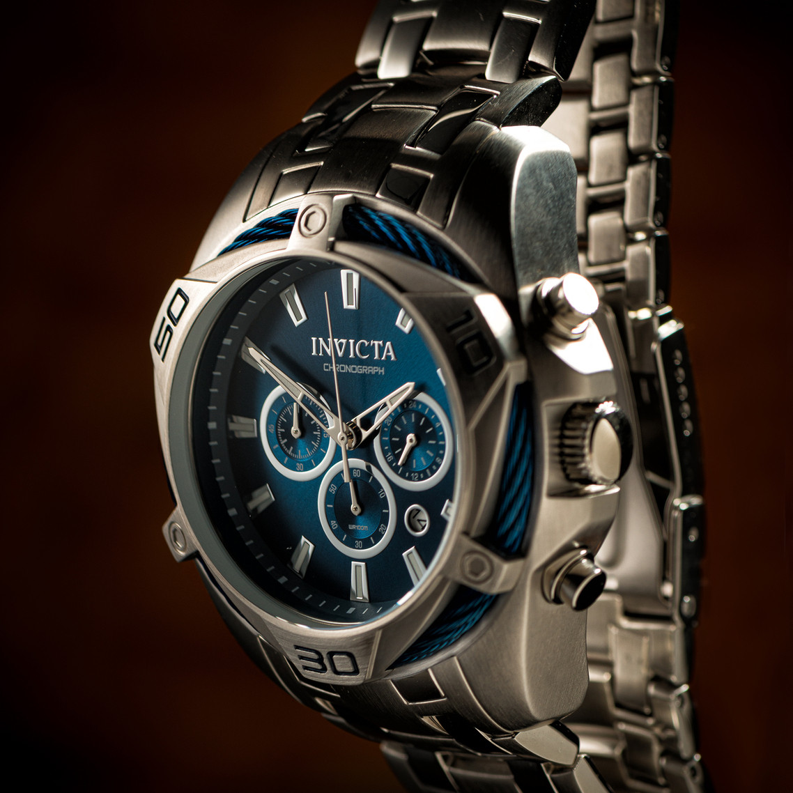 

Мужские наручные часы хронограф Invicta Bolt 32373