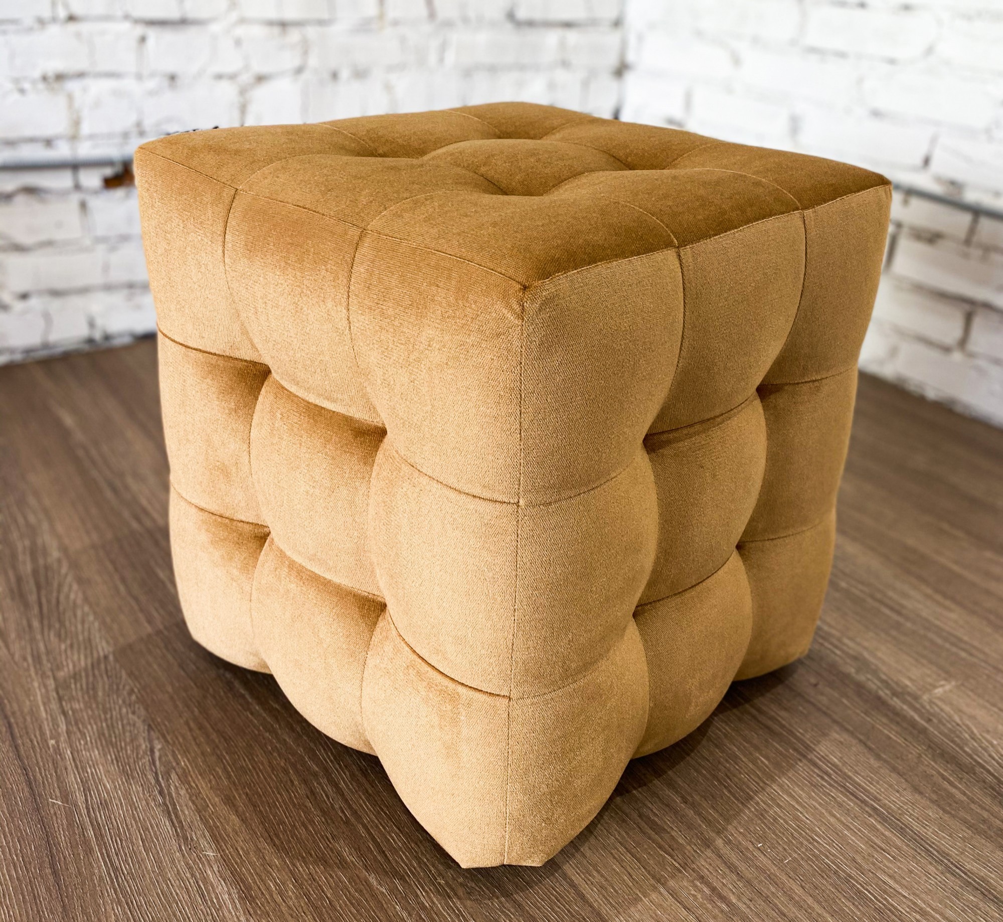 

Пуф квадратный Куб PiLLowDesign 45х45 см Misoni 010 Бежевый