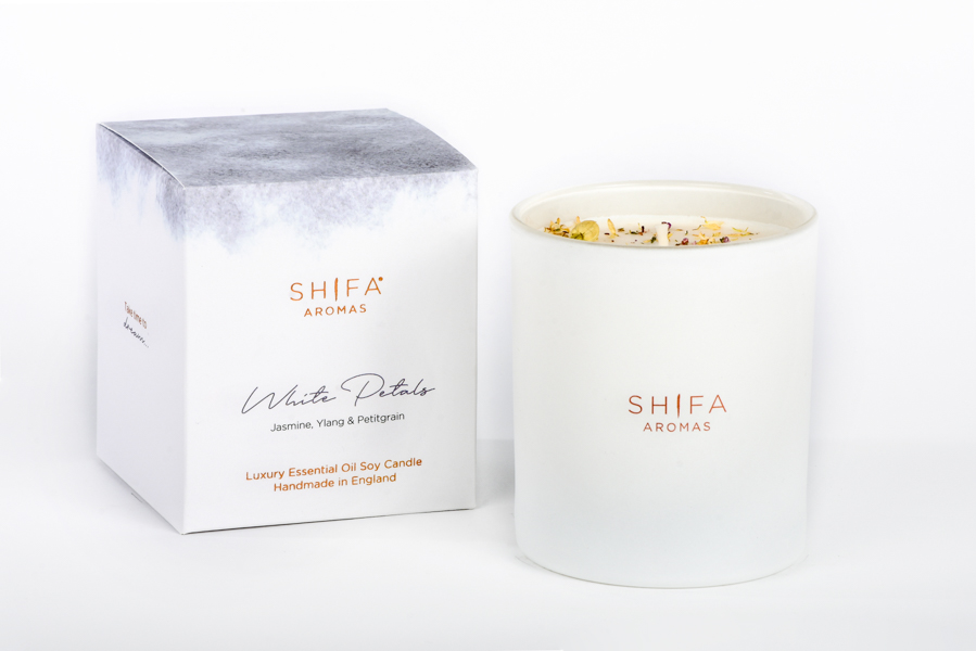 

Свеча Shifa Aromas Белые лепестки 220 г в стекле