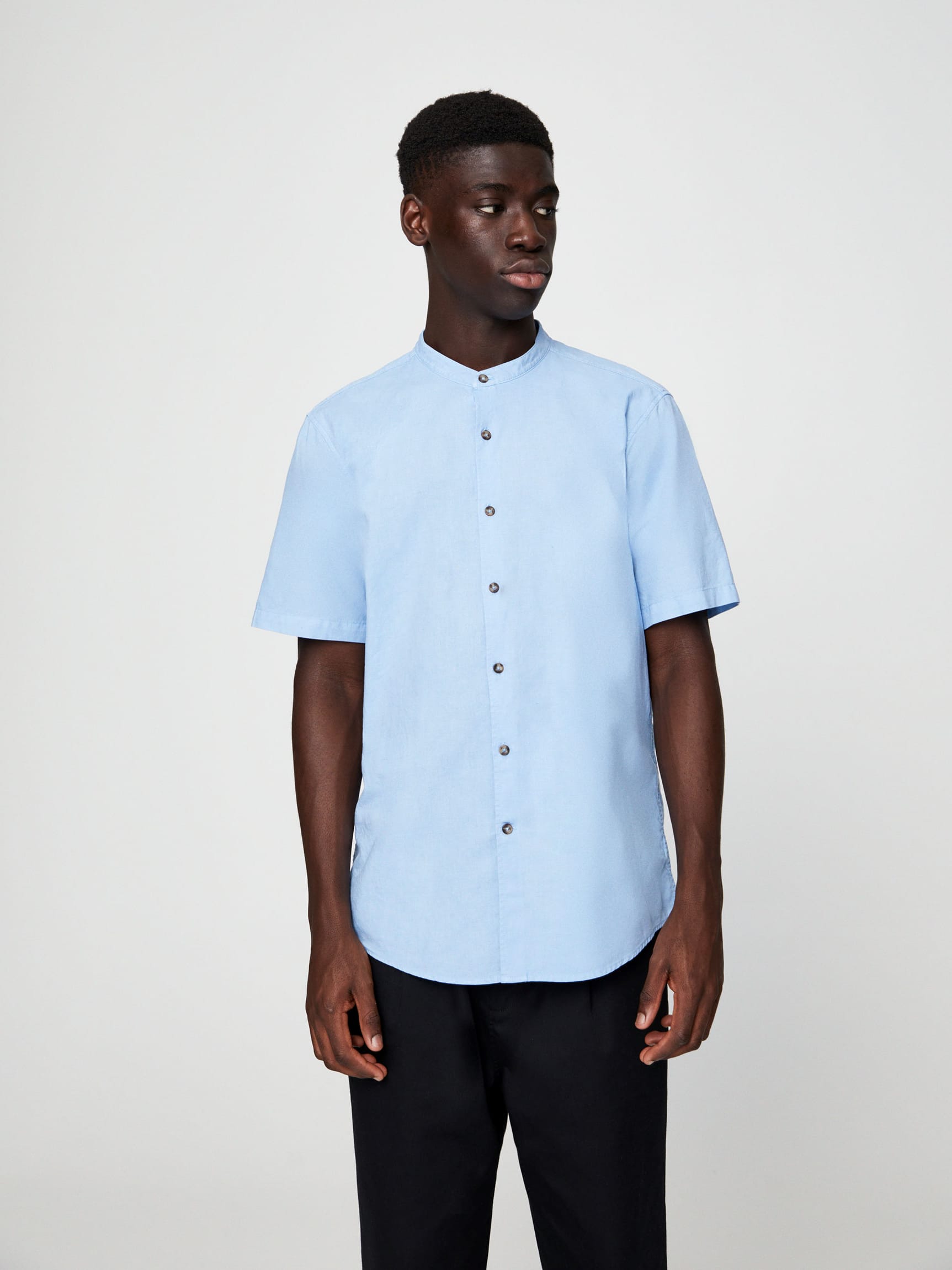 

Рубашка Pull & Bear 5474/711/403  Голубая, Рубашка Pull & Bear 5474/711/403 XS Голубая