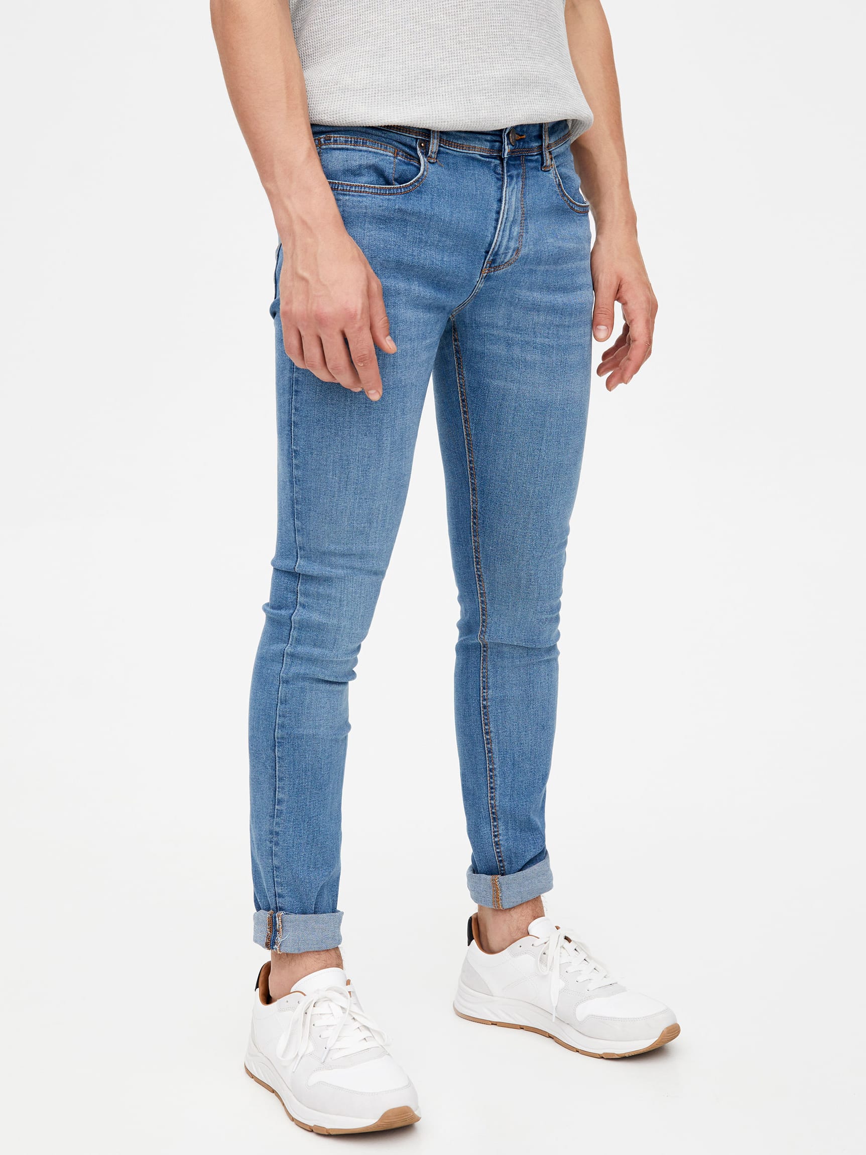 

Джинсы Pull & Bear 5683/516/427  Голубые джинс, Джинсы Pull & Bear 5683/516/427 40 Голубые джинс
