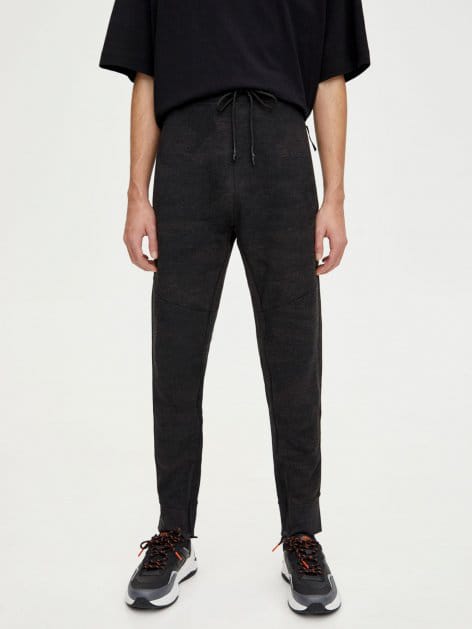 

Спортивные штаны Pull & Bear 9670/542/807  Темно-серые, Спортивные штаны Pull & Bear 9670/542/807 L Темно-серые