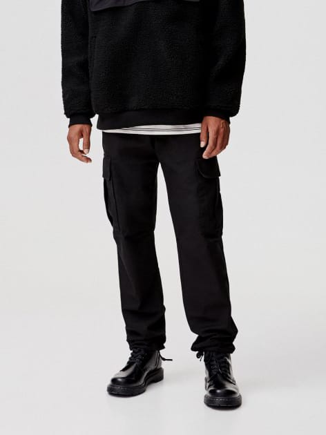 

Брюки Pull & Bear 9671/501/800  Черные, Брюки Pull & Bear 9671/501/800 42 Черные