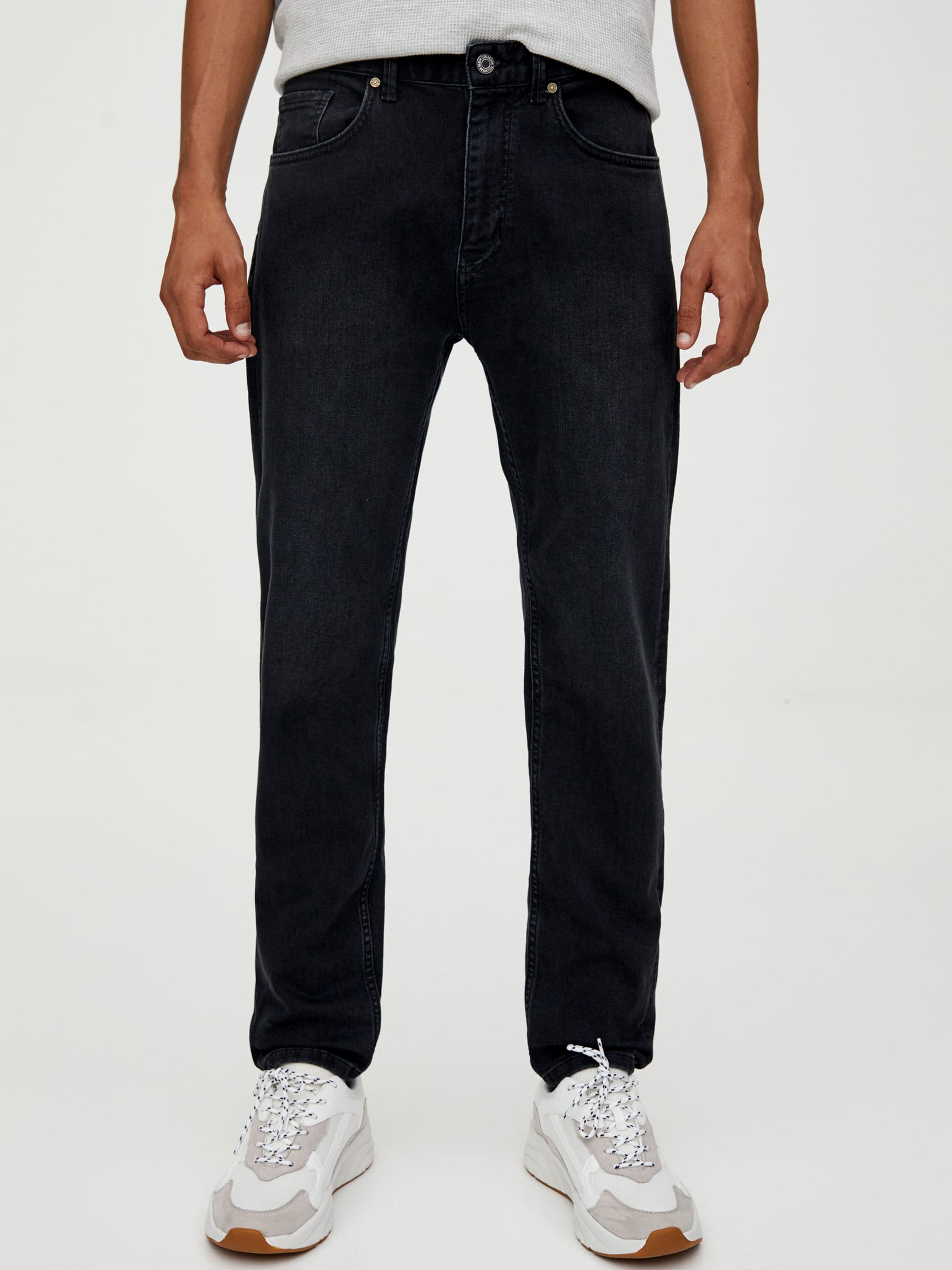 

Джинсы Pull & Bear 9684/518/800 42 Черные джинс