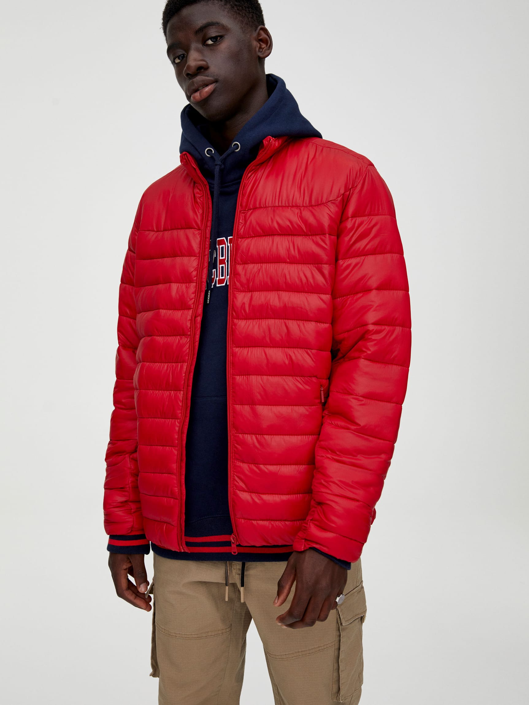 

Куртка Pull & Bear 9714/508/600  Красная, Куртка Pull & Bear 9714/508/600 M Красная