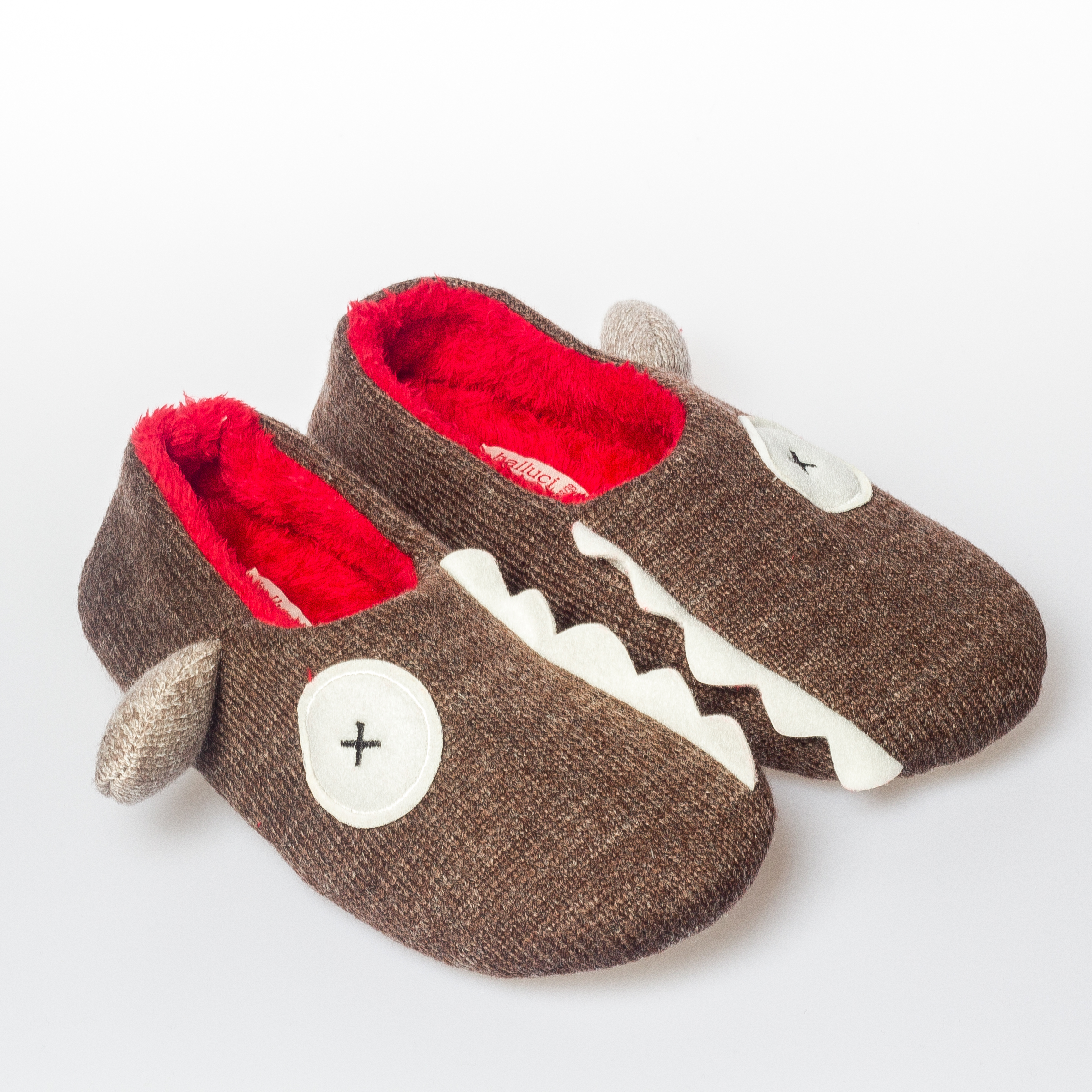 

Тапочки "Акулы" nobrand (4732) 38/39