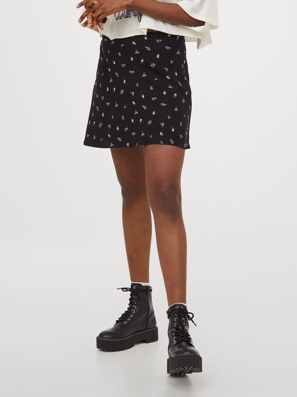 

Юбка H&M 967342001b39  Черная, Юбка H&M 967342001b39 32 Черная
