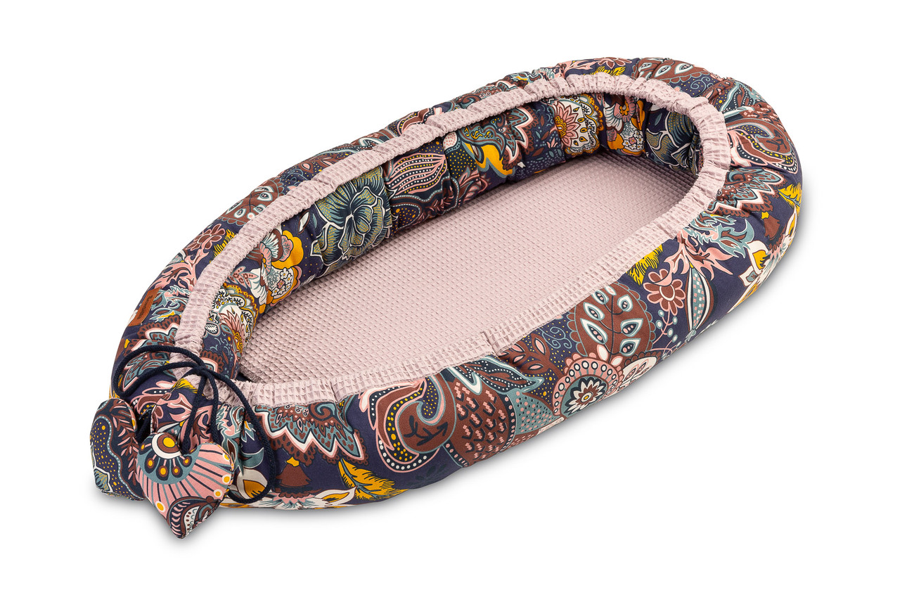 

Кокон-гнездышко для новорожденного Wafel Boho Brudny Roz