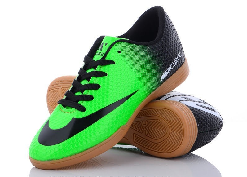 

Футзалки (бампы) Walked F04 41 размер 26,5 см green\black